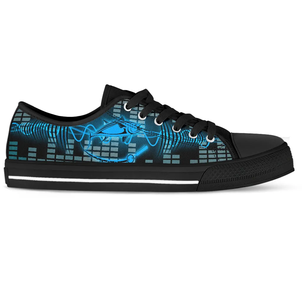 Fishing Women's Low Top Shoes