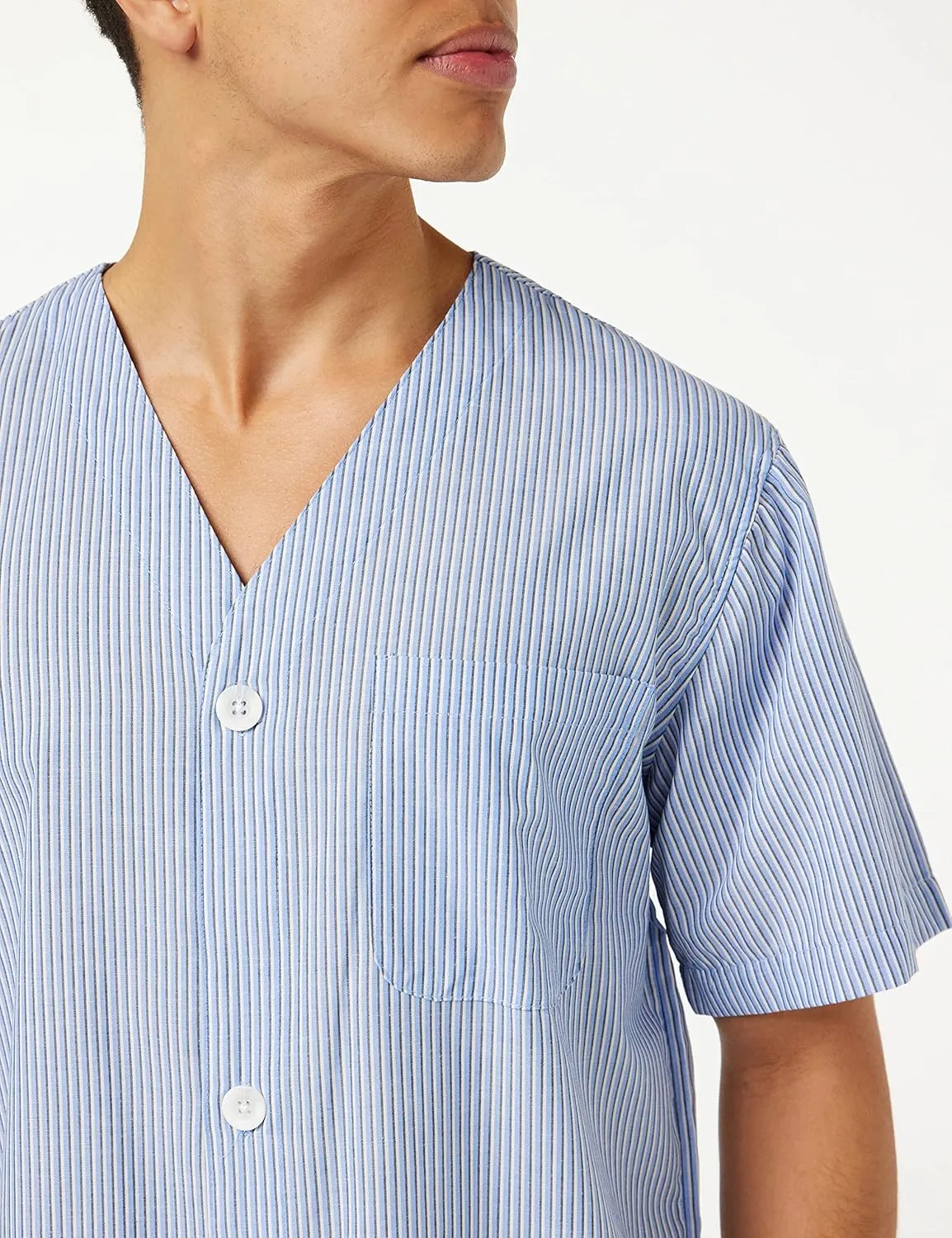 Fruit of the Loom mens Broadcloth Short Sleeve Top and Long Pants Pajama Set