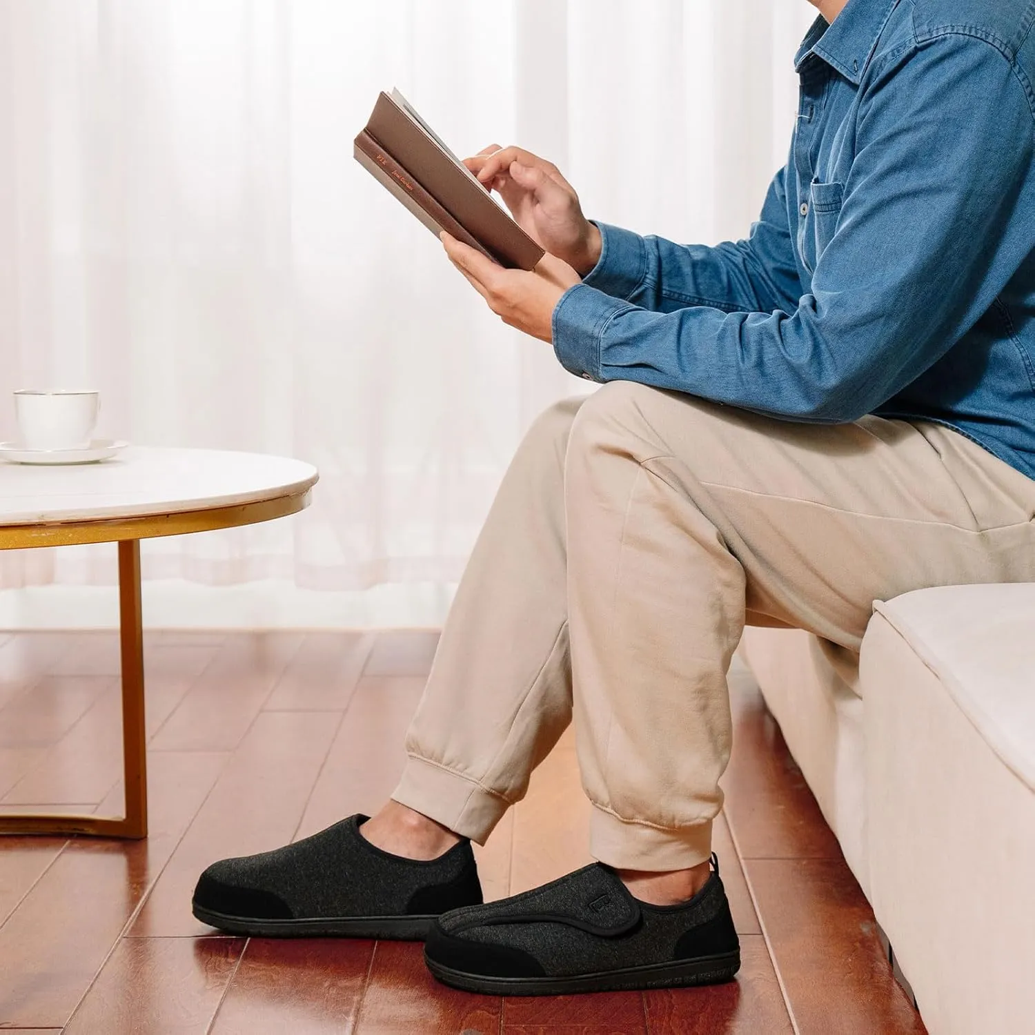 LongBay Men's Wide Slippers Adjustable Diabetic House Shoes Comfy Swollen Edema Slippers Indoor Outdoor