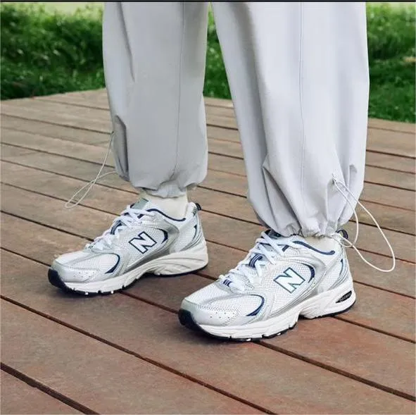 New Balance Mesh Low-top Running Sneakers