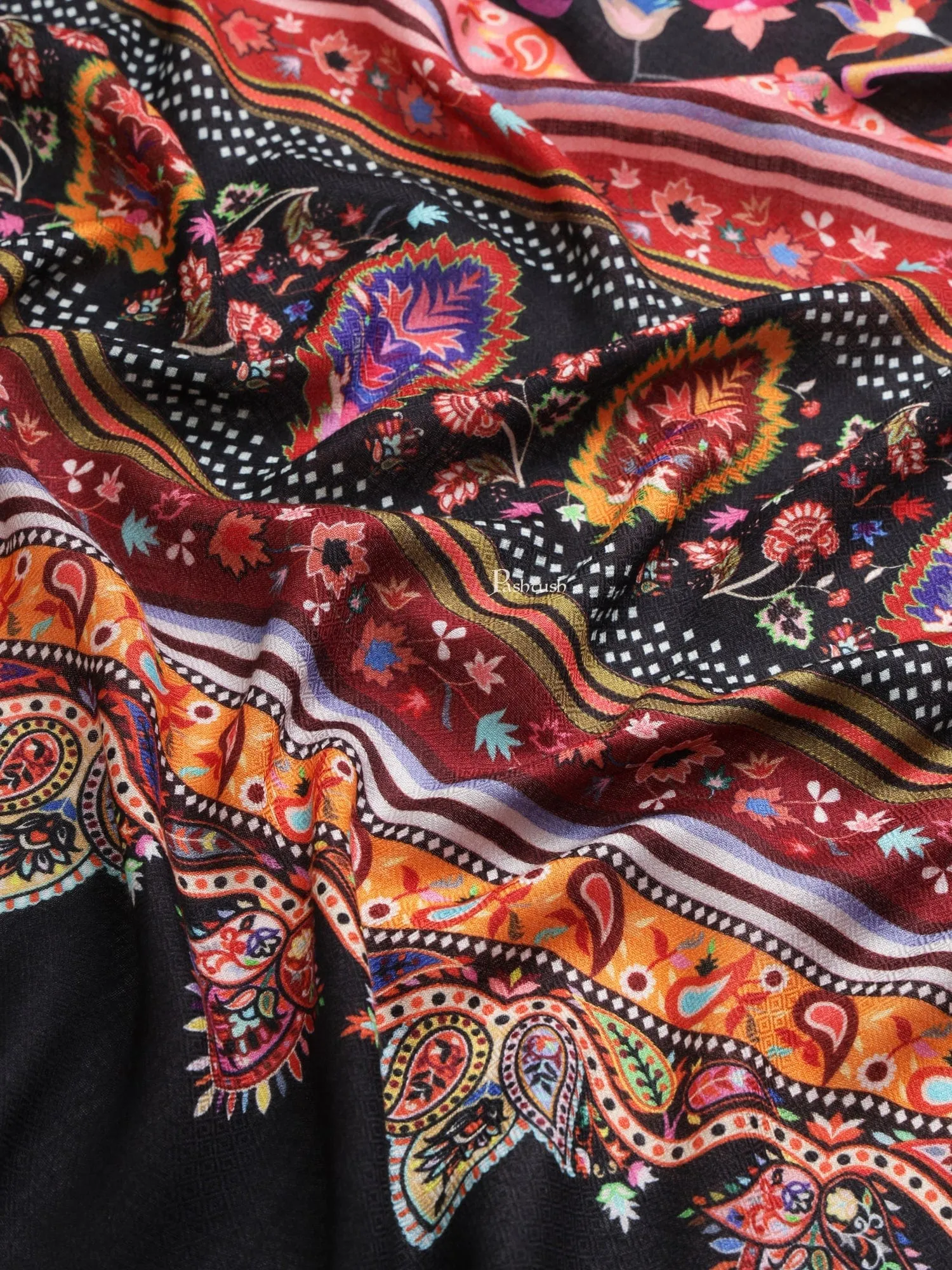 Pashtush Womens Womens, Extra Soft Bamboo, Floral Paisley  Printed, Multicolour